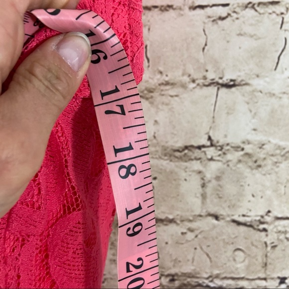 Pink sleeveless lace babydoll dress size small - Picture 6 of 8